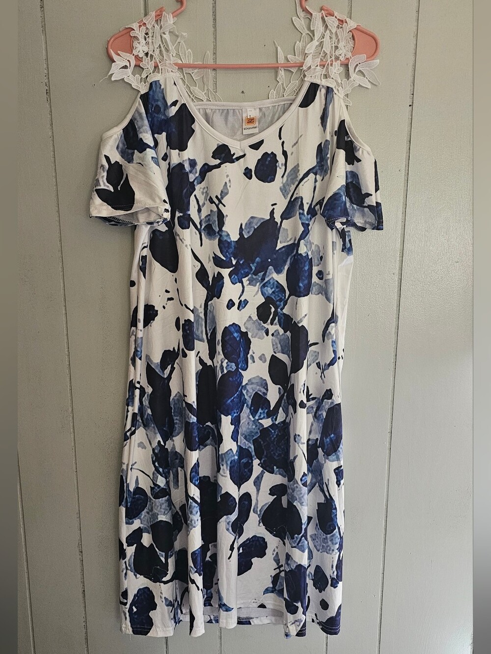 Floral Cold-Shoulder Mini Dress in White & Navy